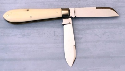 Cattaraugus Exhibition Bone Tear Drop Jack Sheepfoot Trapper - 2