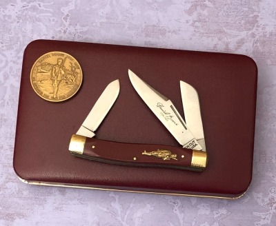 Schrade Walden Daniel Boone Stockman