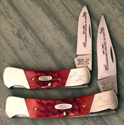 Pair of Case Red Bone Centennial Lockbacks