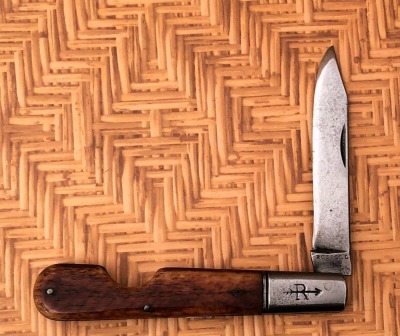 Vintage Russell USA Easy Open Bone Grand Daddy Barlow