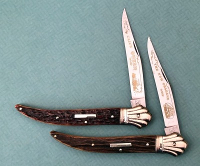 Pair of Fight'n Rooster Clamshell Bolster Commemorative Texas Toothpicks