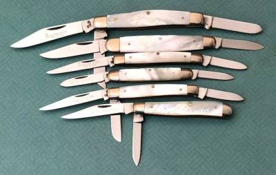 Six Queen Pearl Folders