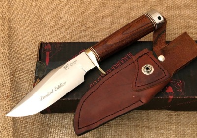 Blackjack Trail Guide Limited Edition Walnut Hunter