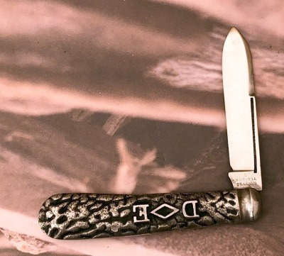 Vintage S Norvell Diamond Edge Relief Metal Jack
