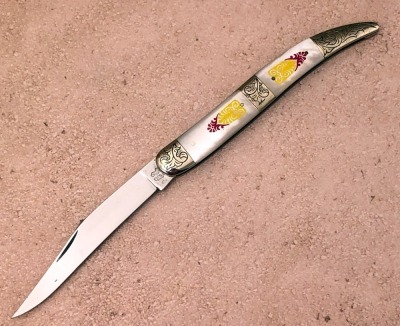 Fight'n Rooster Pearl Texas Toothpick Prototype