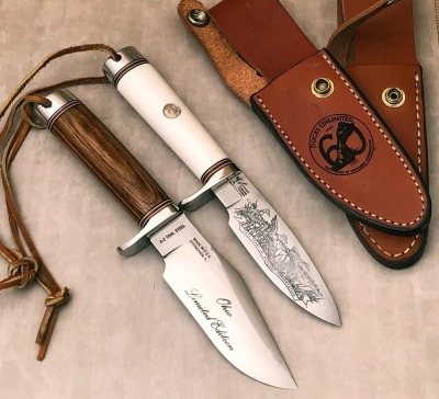 Pair of Blackjack Hunters