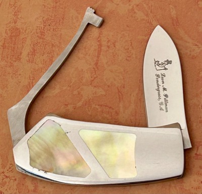 Leon M. Pittman "Worm" Gold Lip Pearl Folder