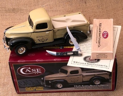 Case Die Cast 1940 Ford Pickup with 610096ss Pitch Black Bone Tiny Texas Toothpick