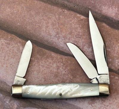 Cattaraugus Exhibition Pearl Small Stockman