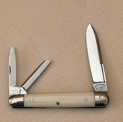 Cattaraugus Exhibition Bone Sleeveboard Whittler