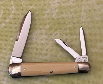 Cattaraugus Exhibition Imitation Ivory Sleeveboard Whittler - 2