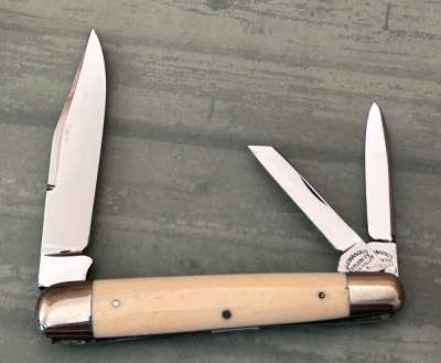 Cattaraugus Exhibition Bone Sleeveboard Whittler - 2