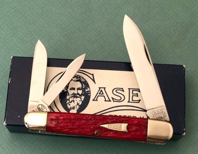 Case Classic Banana Red 6391 Anglo-Saxon