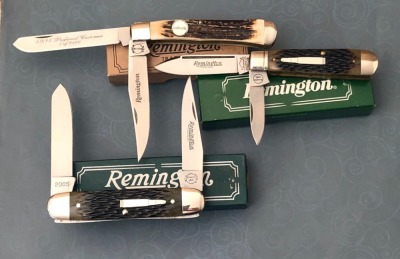 Trio of Remington Folders; Stag & Bone