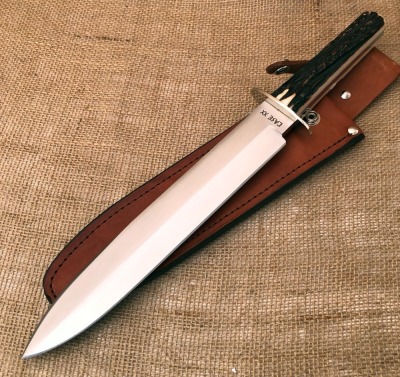 Case 15" Stag Bowie