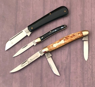 Three Fight'n Rooster Folders