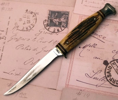 Kabar Stag Bird and Trout