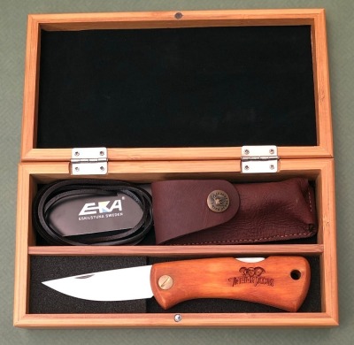 EKA Three Stooges Wood Lockback