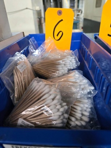 LOT COTTON SWABS