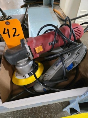 LOT CHICAGO & DREMEL HAND TOOLS