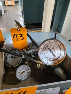 LOT THERMOMETERS