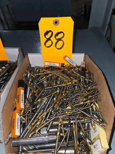 LOT ASSORTED DRILL BITS