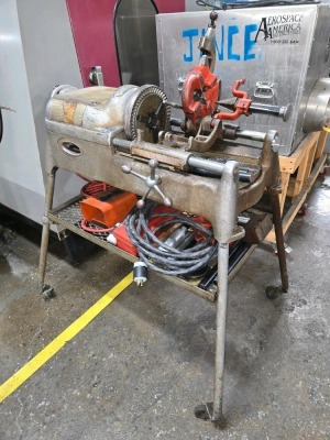 RIDGID PIPE THREADER; MODEL 535