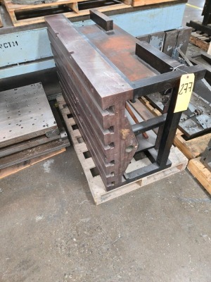 HEAVY DUTY T-SLOT TABLE