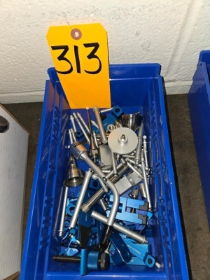 LOT ASSORTED HARDWARE