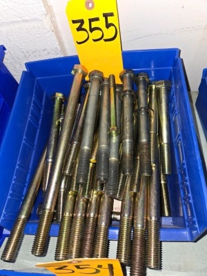 LOT HEAVY DUTY HOLD DOWN BOLTS