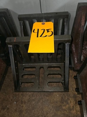 LOT ANGLE PLATES
