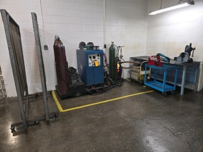 LOT WELDING OUTFIT WITH MILLER 330A WELDING POWER SUPPLY