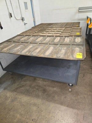 LOT ROLLING CARTS